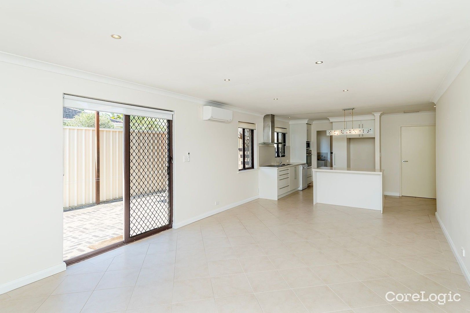 3 bedrooms Villa in 3/53 Gardner St COMO WA, 6152