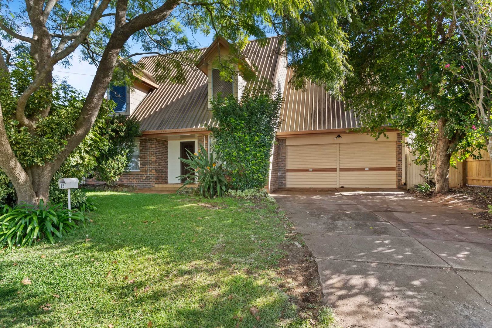 15 Panorama Crescent, Prince Henry Heights Property History & Address