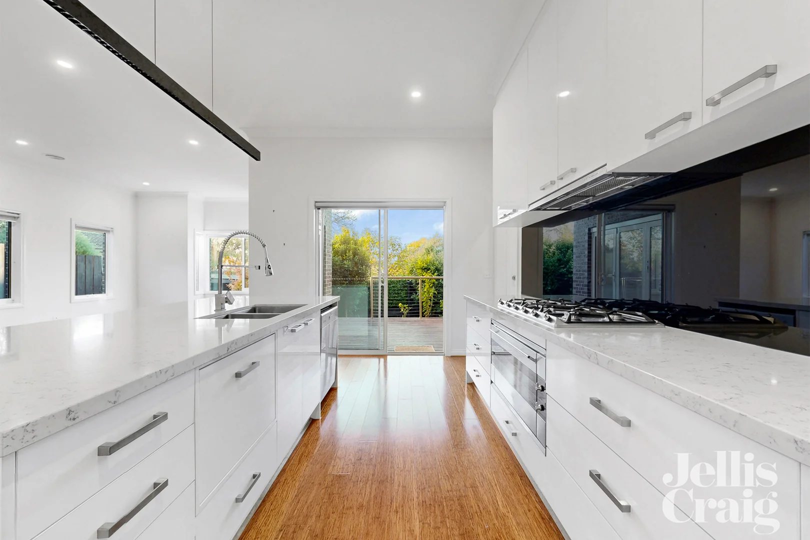 Additional image 4 of 2/5 Dunure Court, Balwyn VIC 3103