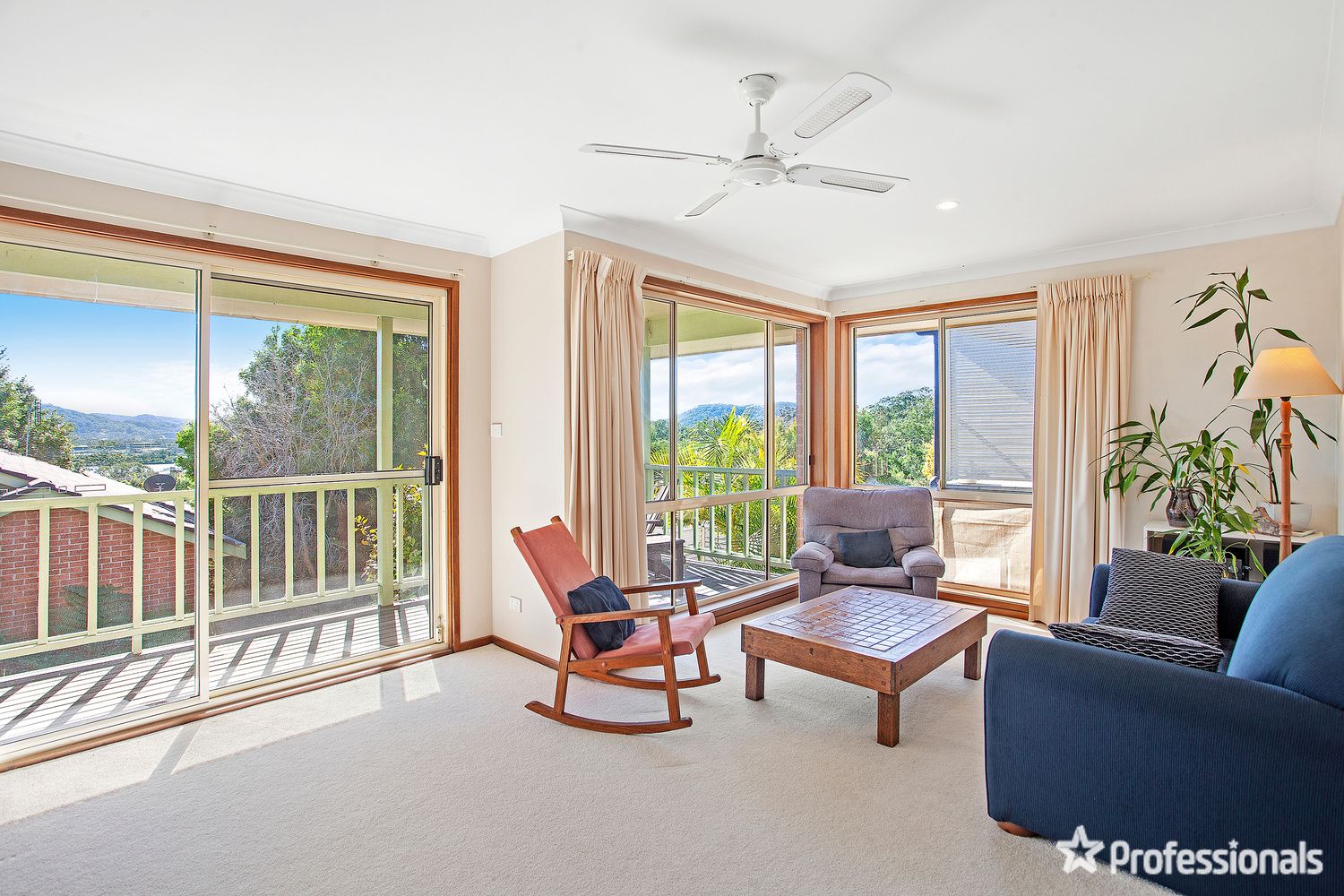 2/7A Margaret Street, Point Clare NSW 2250, Image 1