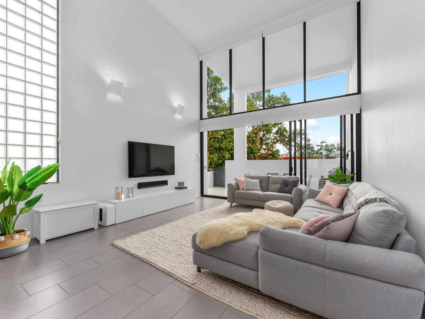 1/78 Bromley Street, Kangaroo Point QLD 4169, Image 0