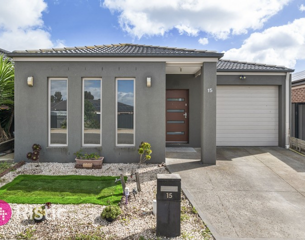 15 Viewside Crescent, Craigieburn VIC 3064