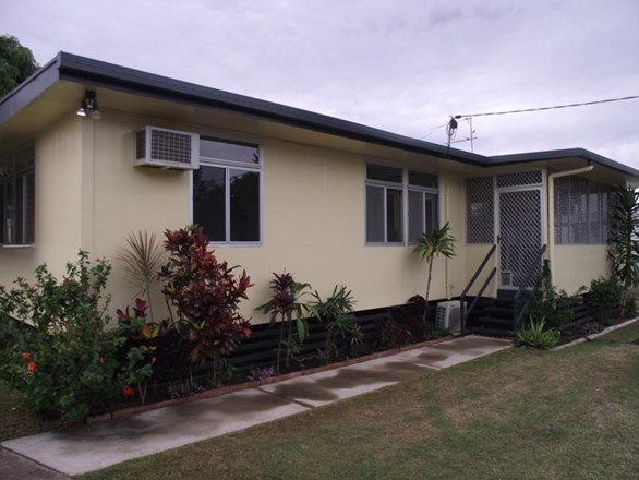 5 Luck Place, Emerald QLD 4720