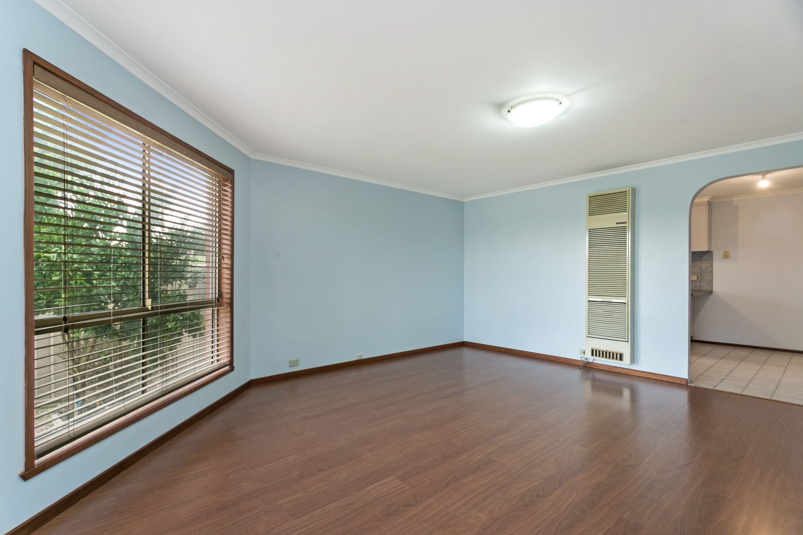 2/16 Goodenia Close, Meadow Heights VIC 3048, Image 1