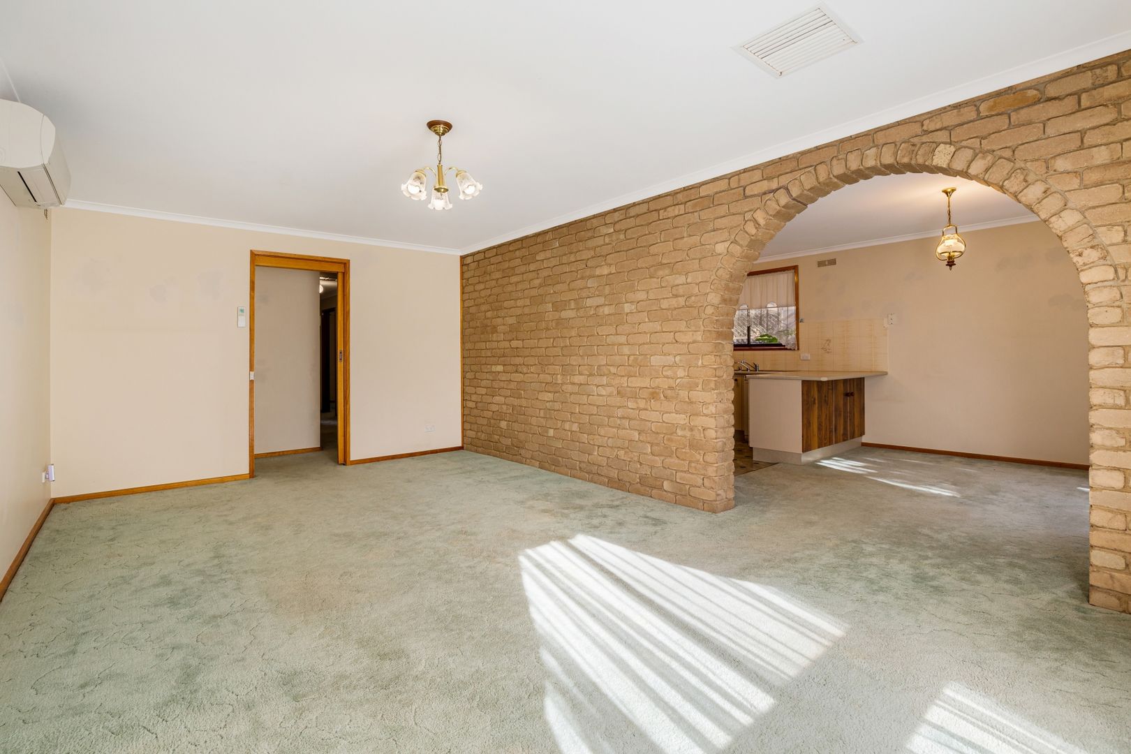 10 Leng Street, Kerang VIC 3579, Image 1