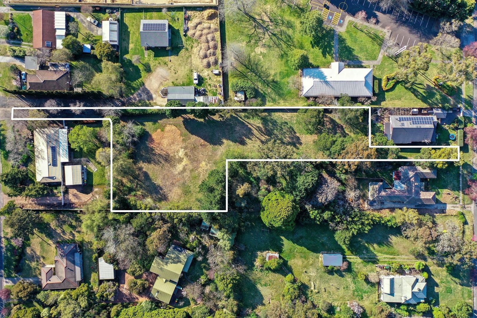 9A Henderson Avenue, Mittagong NSW 2575, Image 2