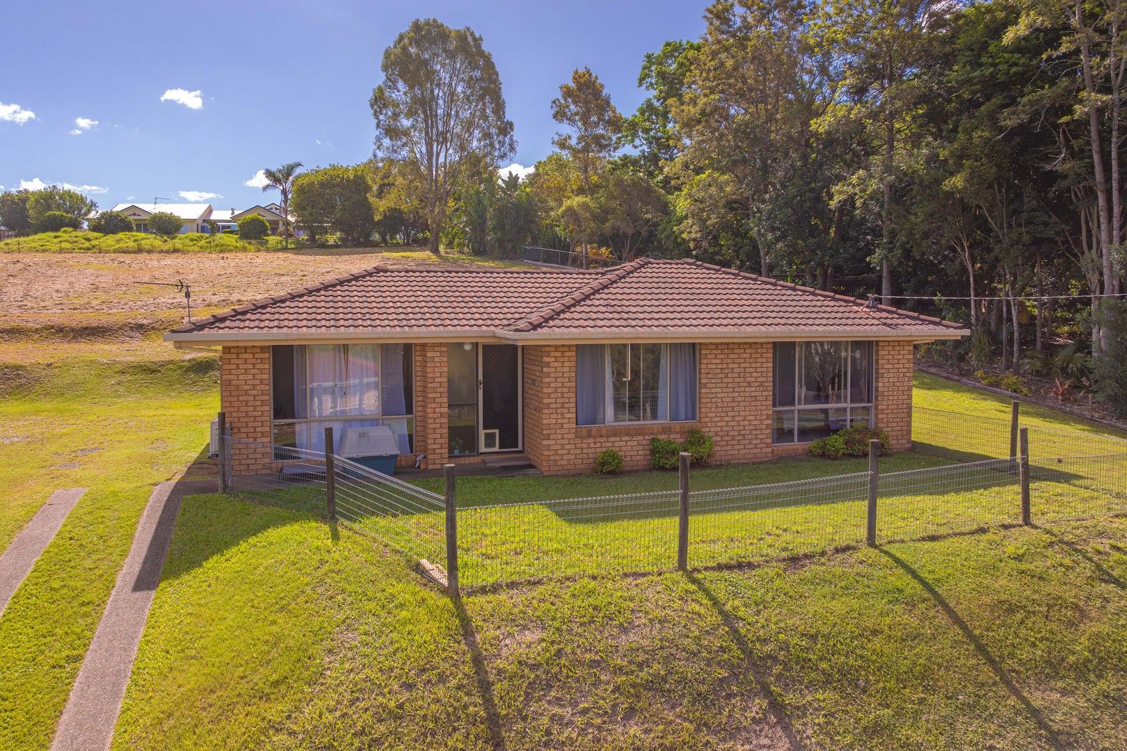 5 Lasiandra Drive, Southside QLD 4570, Image 0