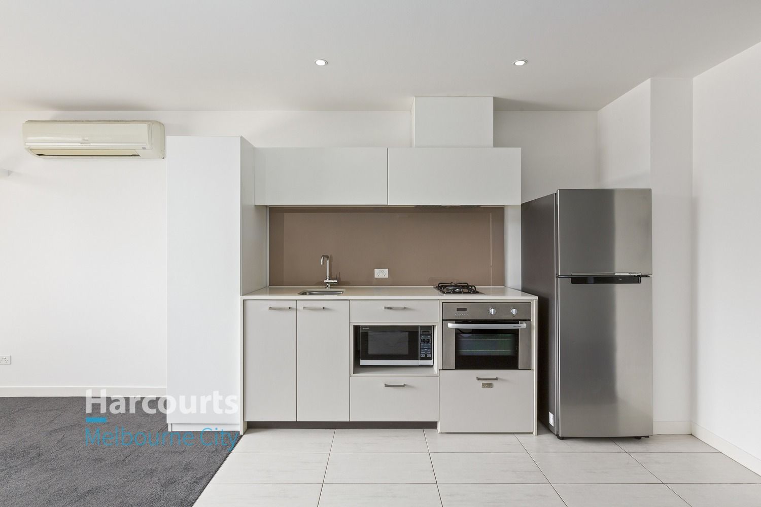 809/200 Spencer Street, Melbourne VIC 3000, Image 2