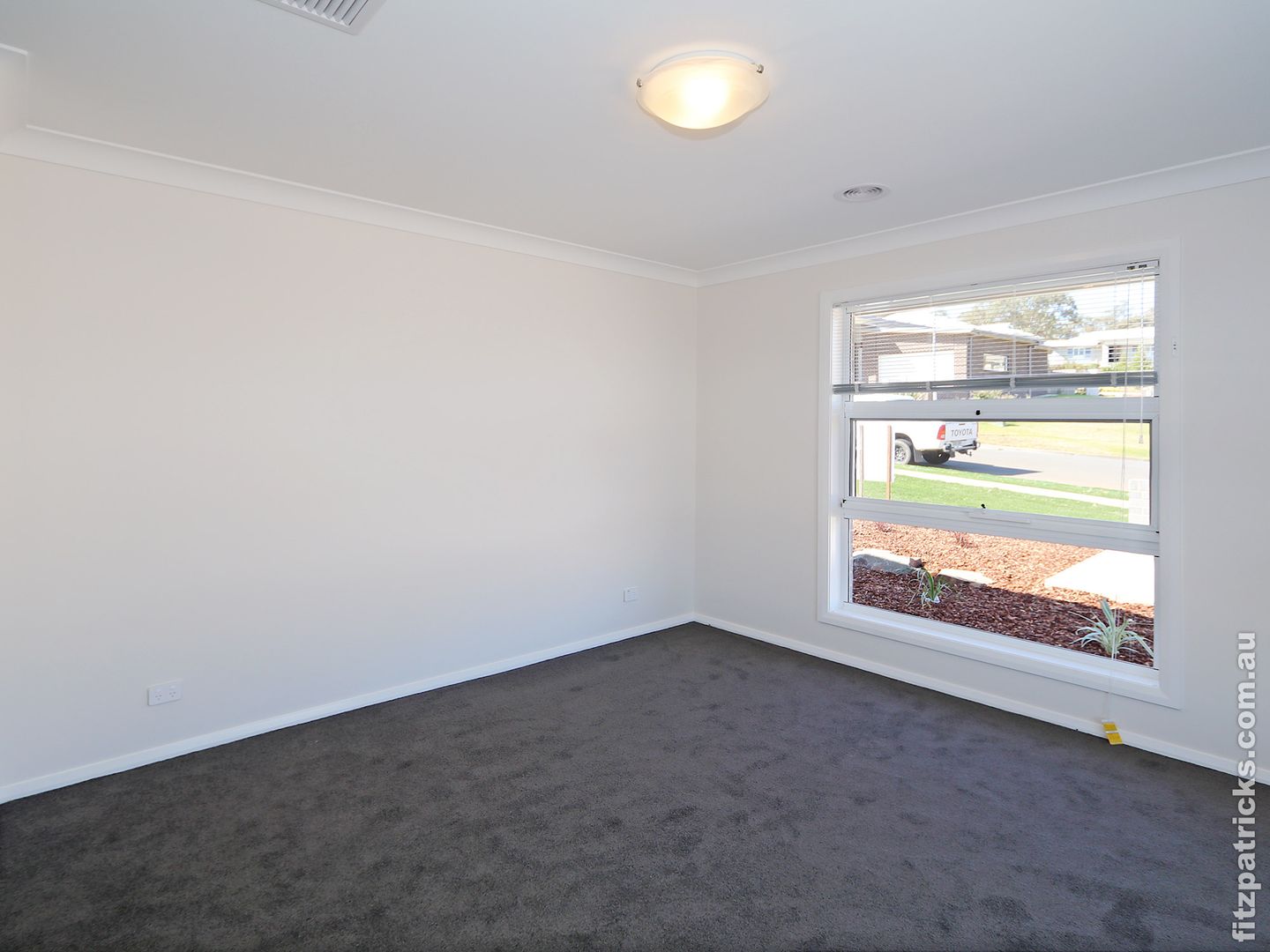 1/110 Brooklyn Drive, Bourkelands NSW 2650, Image 1