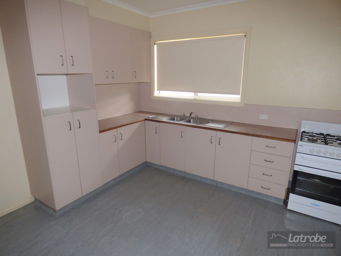 33 Lincoln St, Moe VIC 3825, Image 1