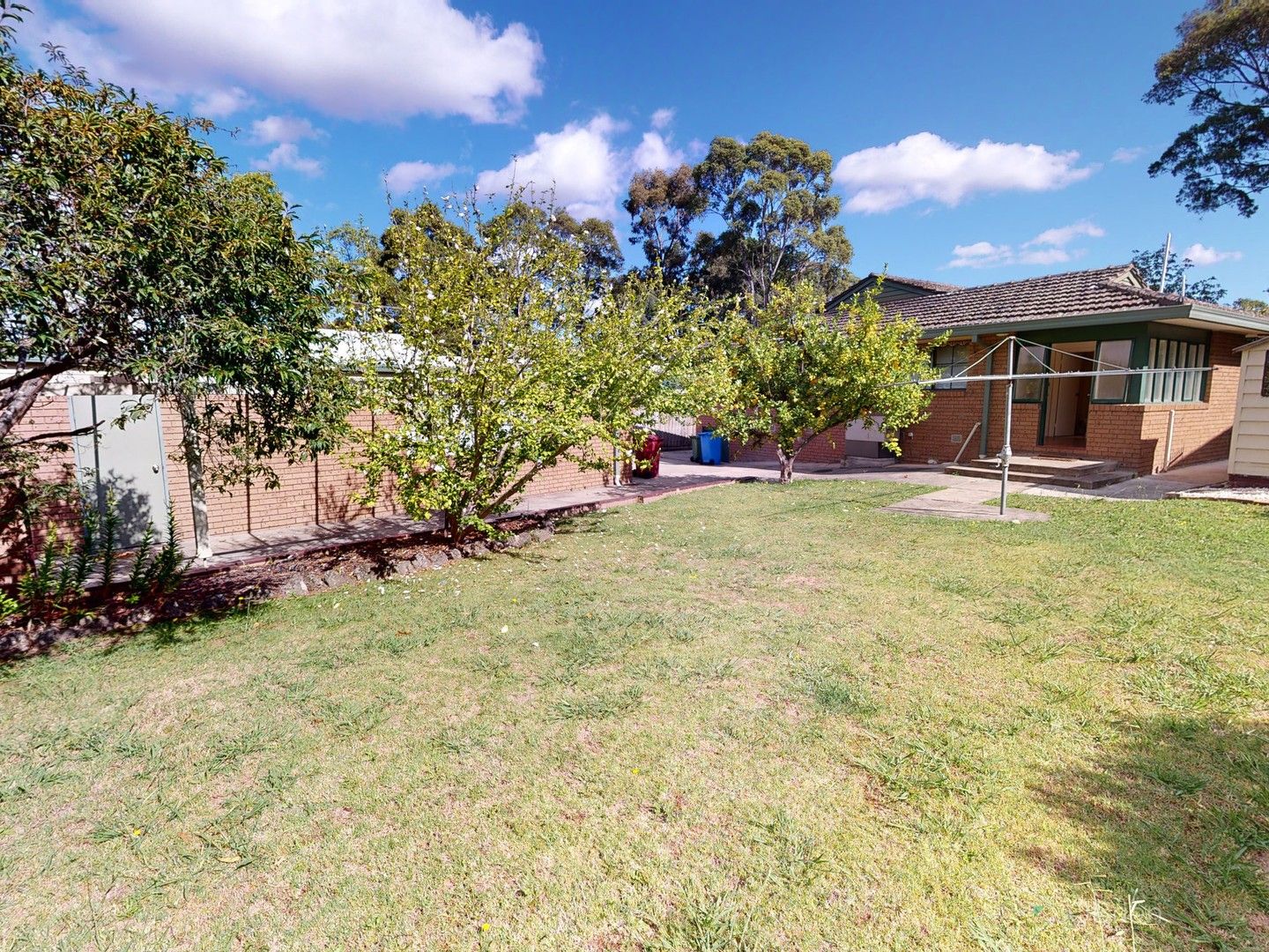 4 bedrooms House in 39 Scanlan Street BERWICK VIC, 3806