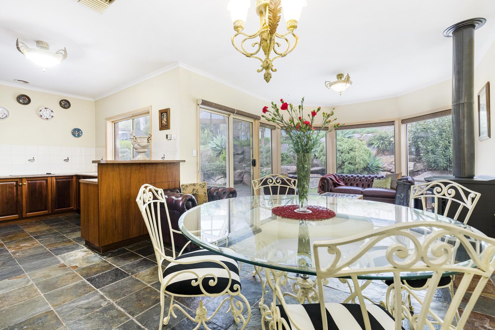 29 Scenic Court, Chandlers Hill SA 5159, Image 2