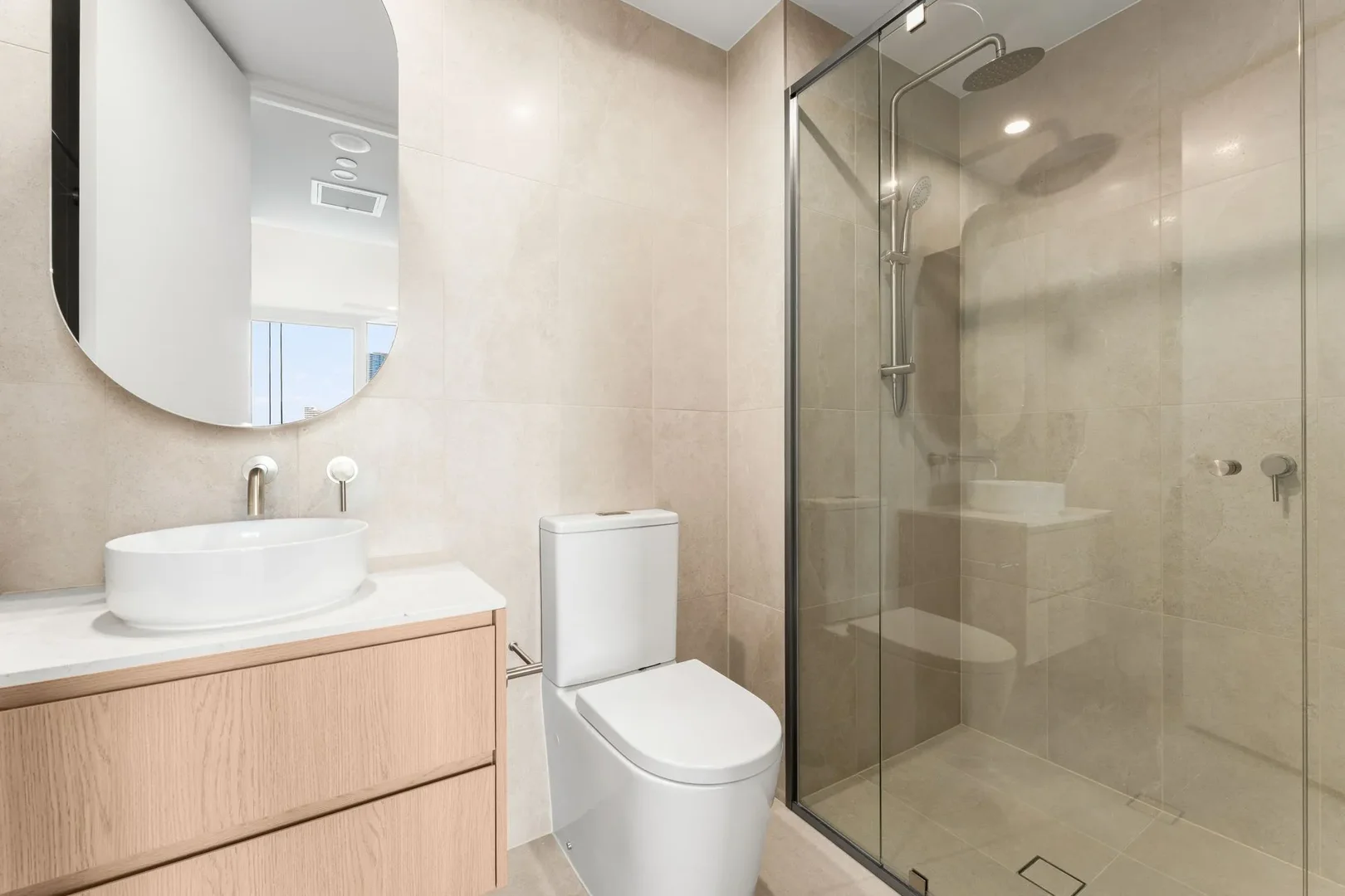 Additional image 10 of 1701/4-6 Rosewood Avenue, Broadbeach QLD 4218