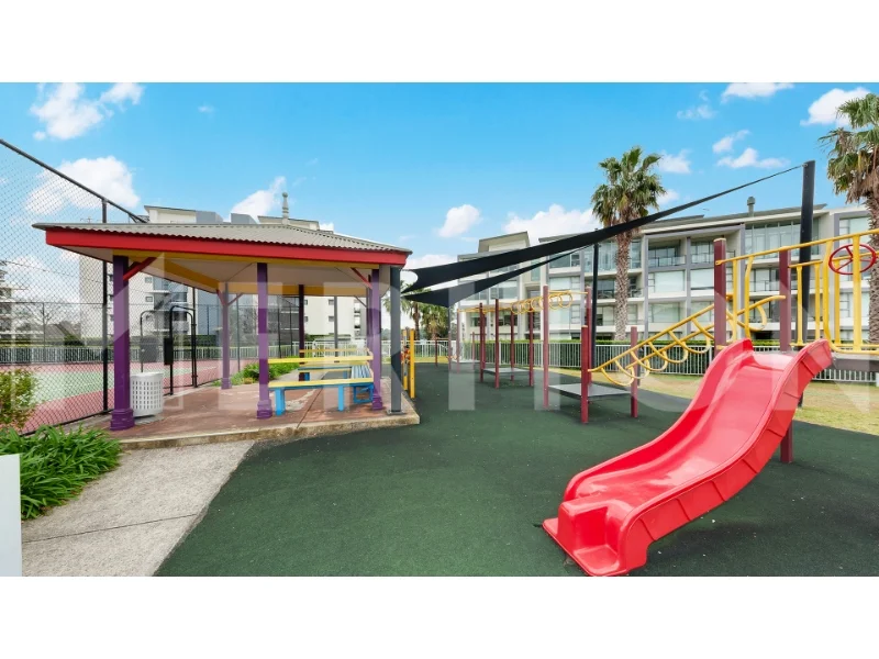 Additional image 17 of 2B/2 Dolphin Close, Chiswick NSW 2046