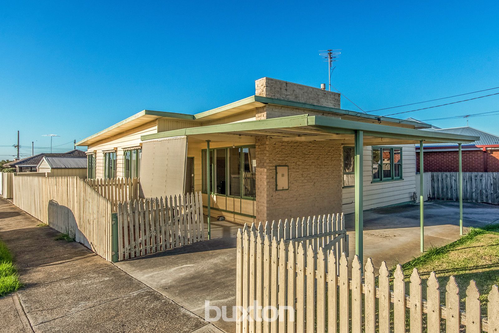 3 bedrooms House in 22 Darriwill Street BELL POST HILL VIC, 3215
