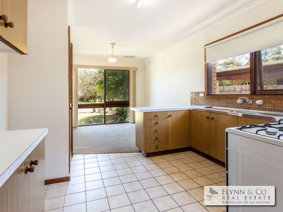 39 Woodvale Grove, Rosebud VIC 3939, Image 2