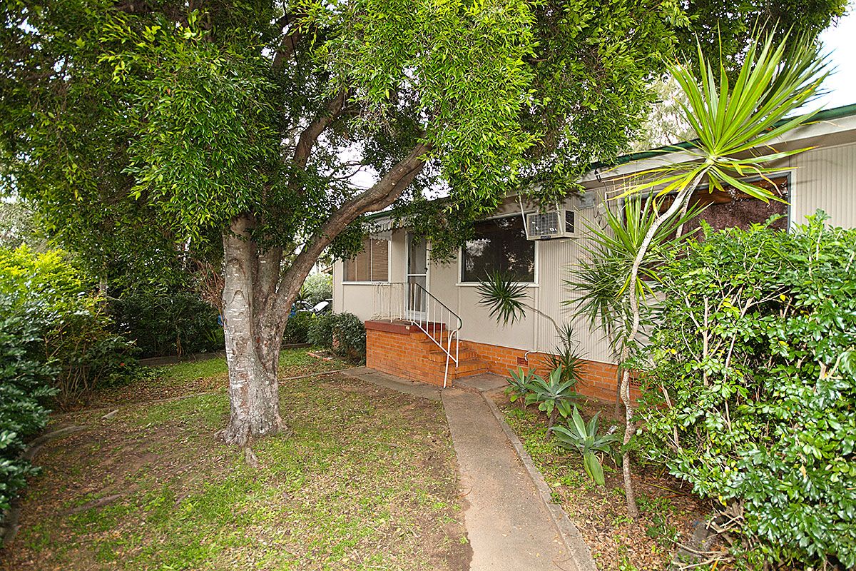 31 Gilmore Street, LEICHHARDT QLD 4305, Image 1