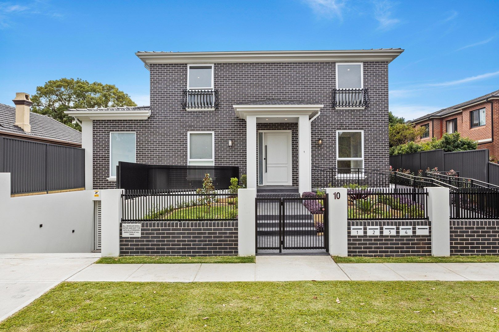 1/10 Kings Road, Brighton-Le-Sands NSW 2216, Image 0