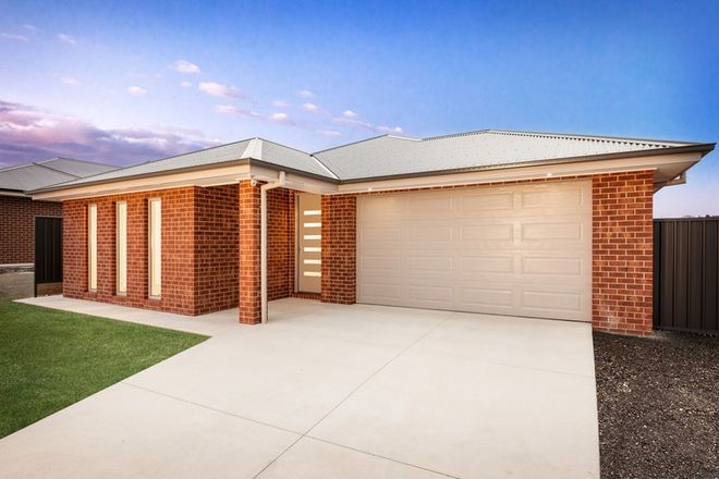 Picture of 206 Litchfield Drive, THURGOONA NSW 2640