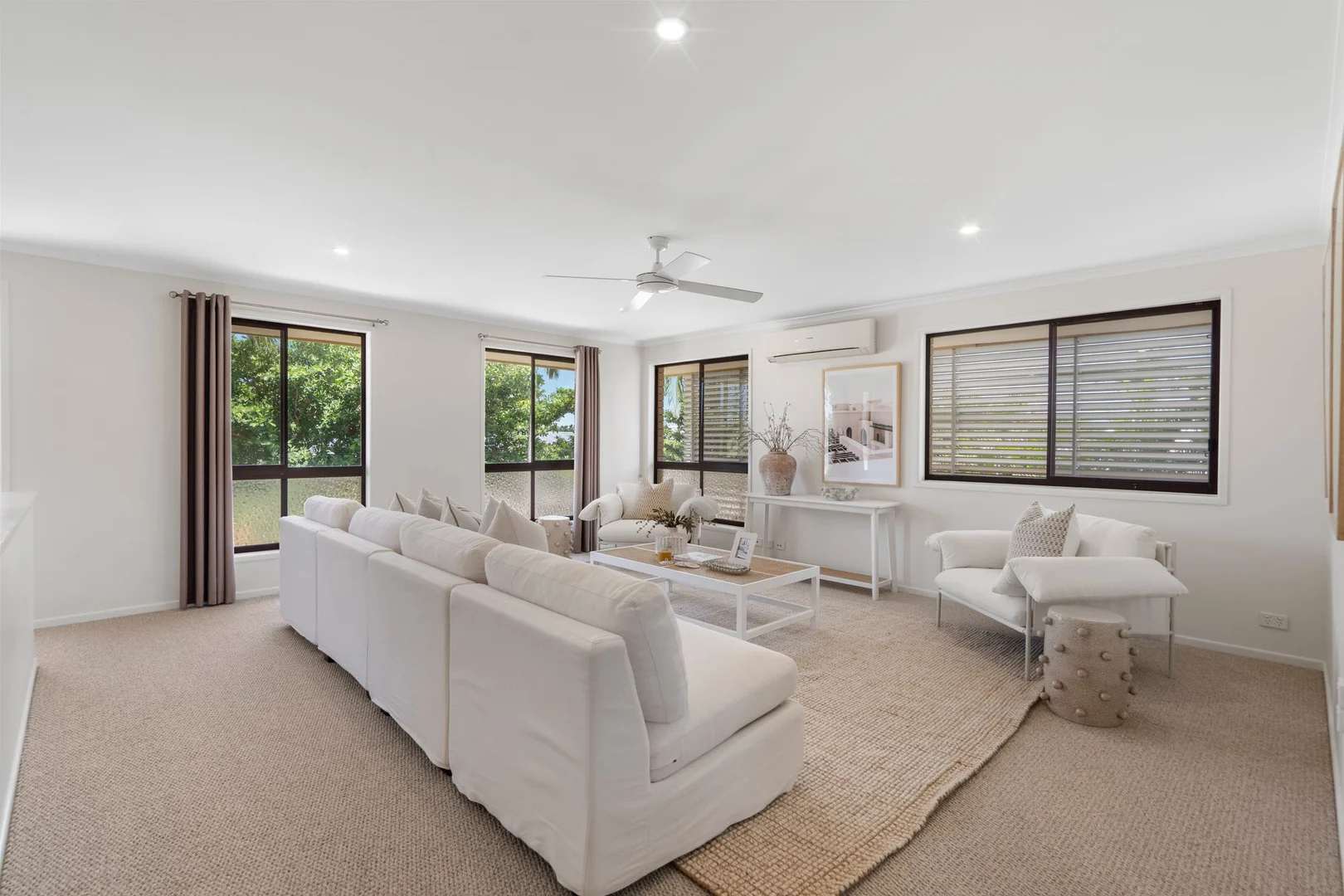 Additional image 11 of 5 Blaxland Avenue, Paradise Point QLD 4216