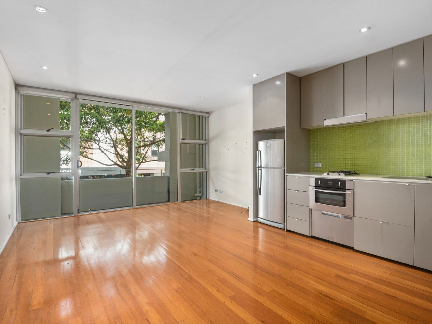 1 bedrooms Apartment / Unit / Flat in 102/241-247 Crown Street DARLINGHURST NSW, 2010