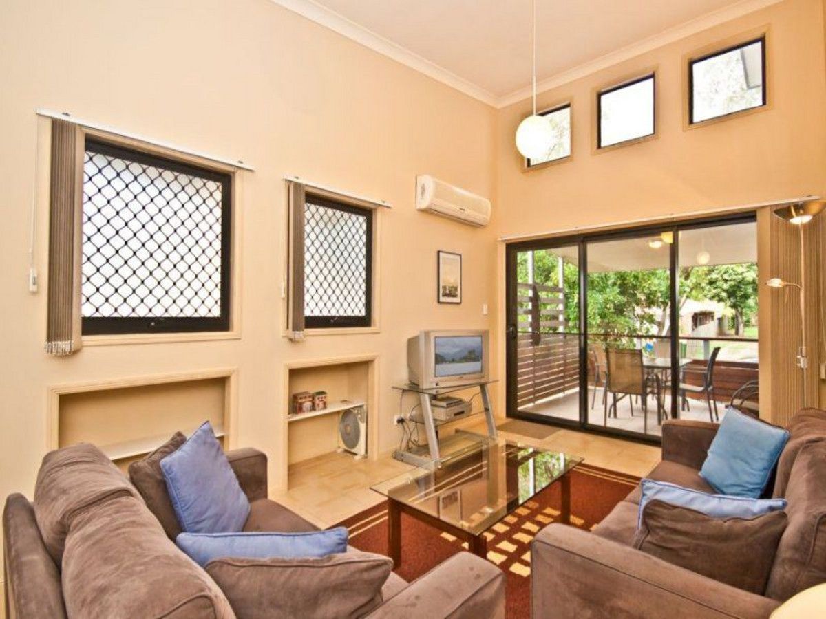 Unit 2/14 Grant Street, Redcliffe QLD 4020, Image 1