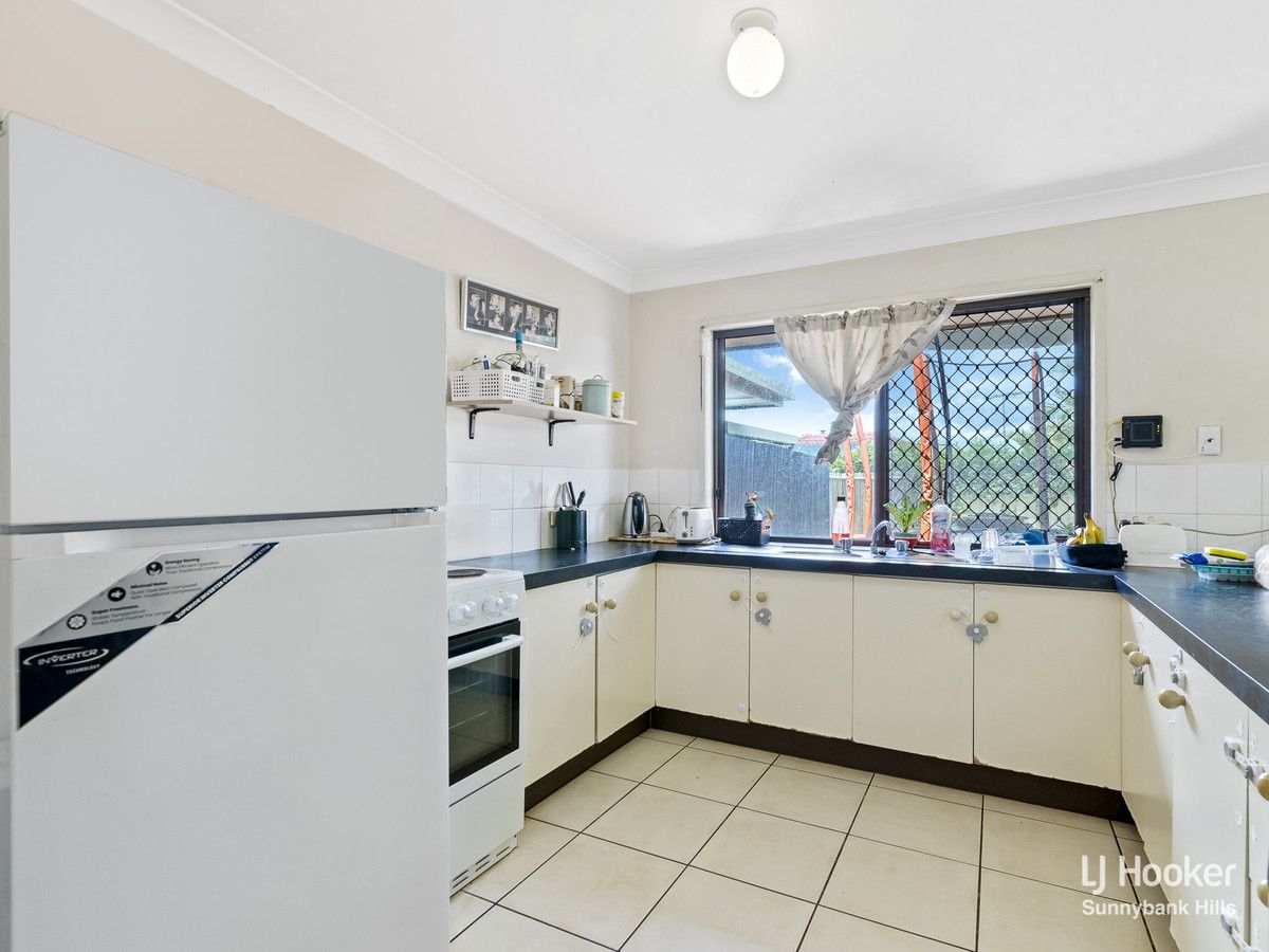 17 Sherwood Drive, Browns Plains QLD 4118, Image 2