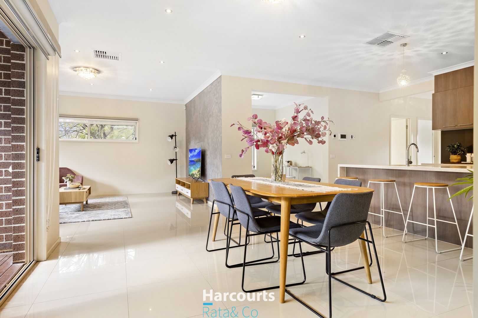 32 Goldminers Place, Epping VIC 3076, Image 2