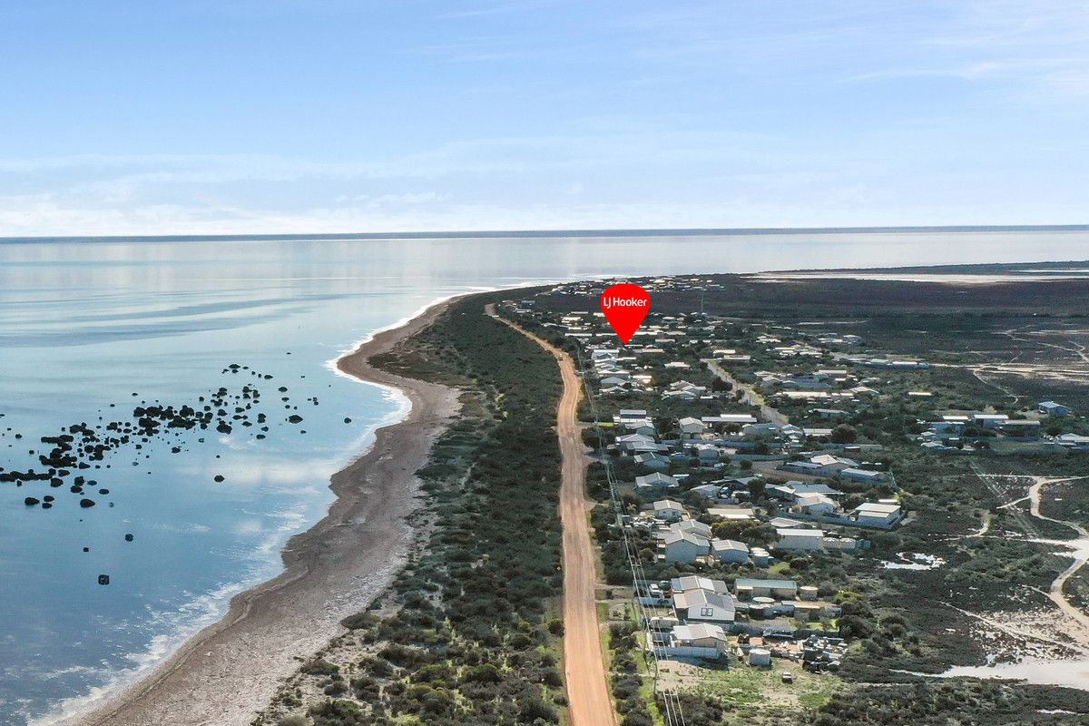 4 Stint Avenue, Thompson Beach SA 5501, Image 2