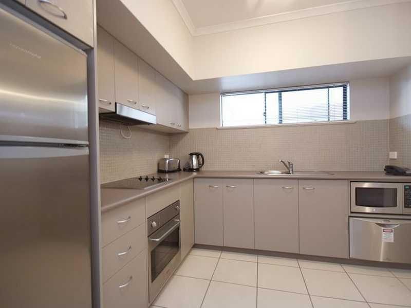 3-11 Water Street, Cairns City QLD 4870, Image 2