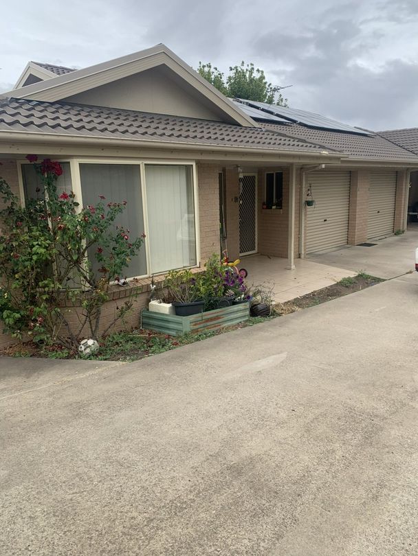 2/9 Jimmy Noonan Close, Young Property History & Address Research