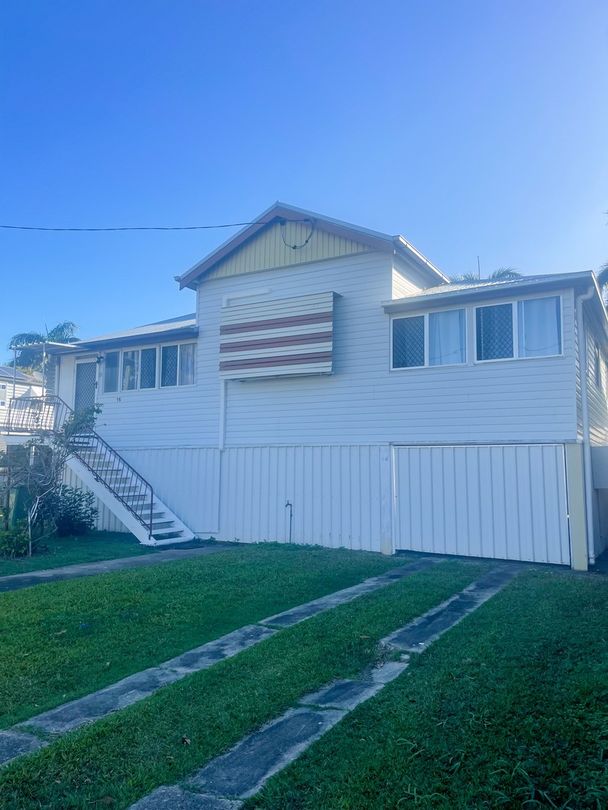 4 bedrooms House in 16 Pirie Street SOUTH MACKAY QLD, 4740