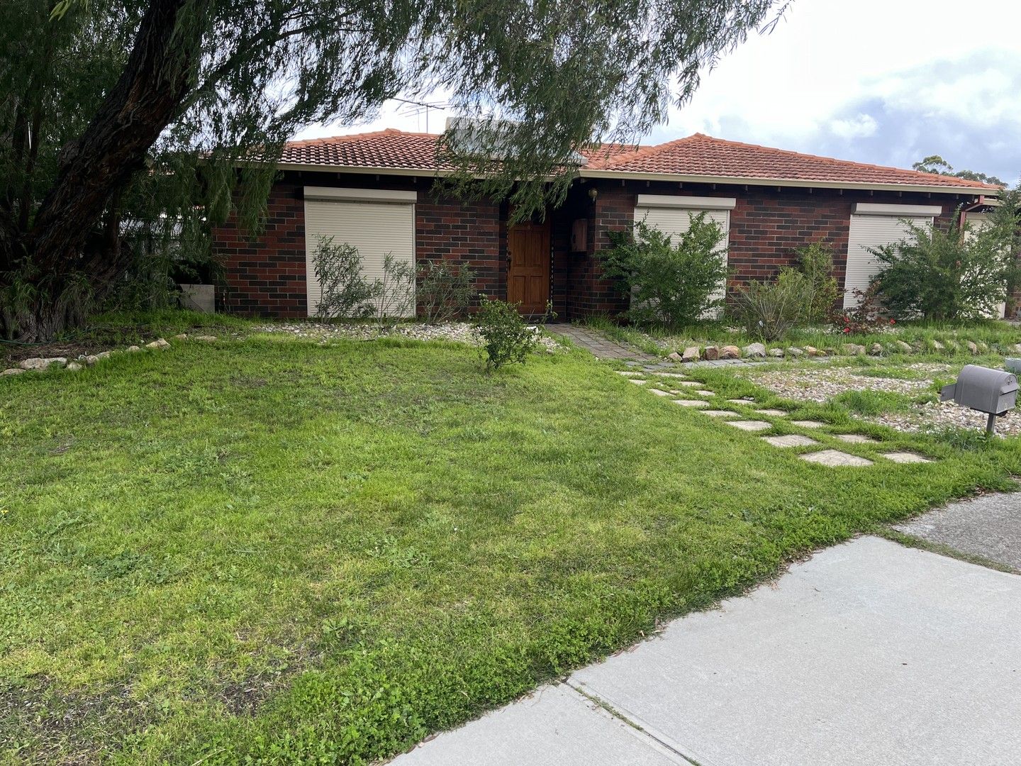 3 bedrooms House in 8 Catlin Court GOSNELLS WA, 6110