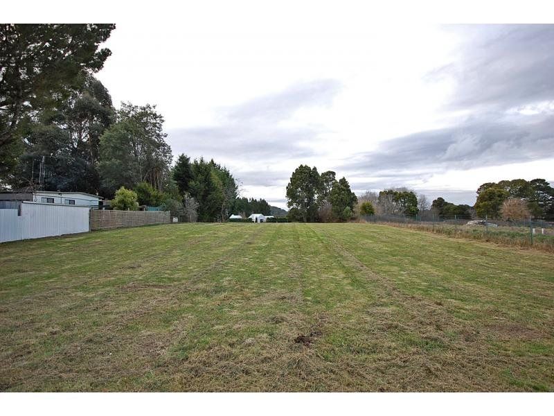 18 High Street, Lyonville VIC 3461, Image 1