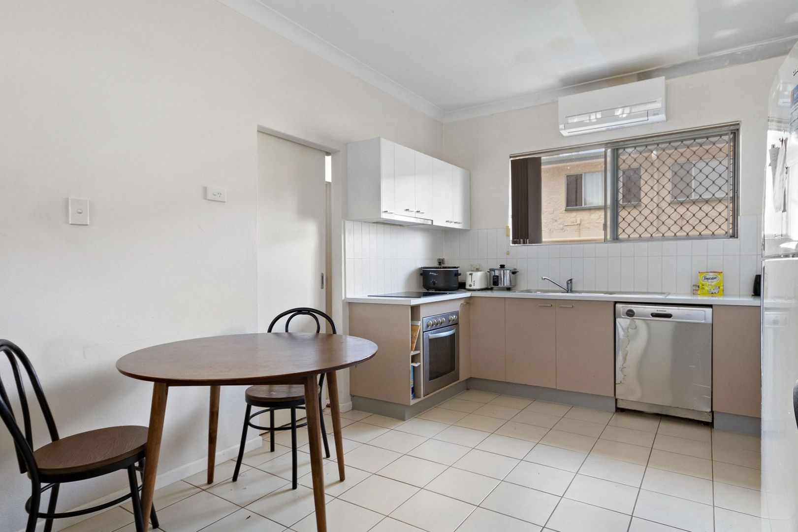 6/35 Harvey Street, Strathpine QLD 4500, Image 2