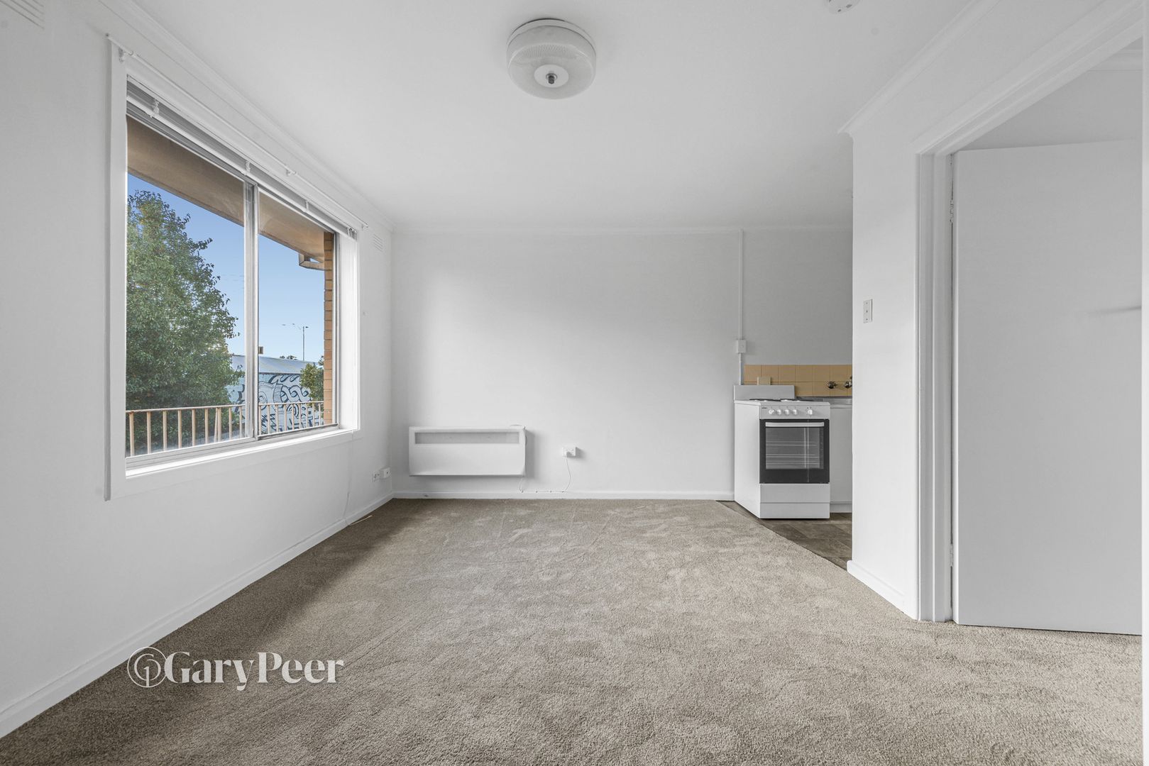 10/24 Brisbane Street, Murrumbeena VIC 3163, Image 2