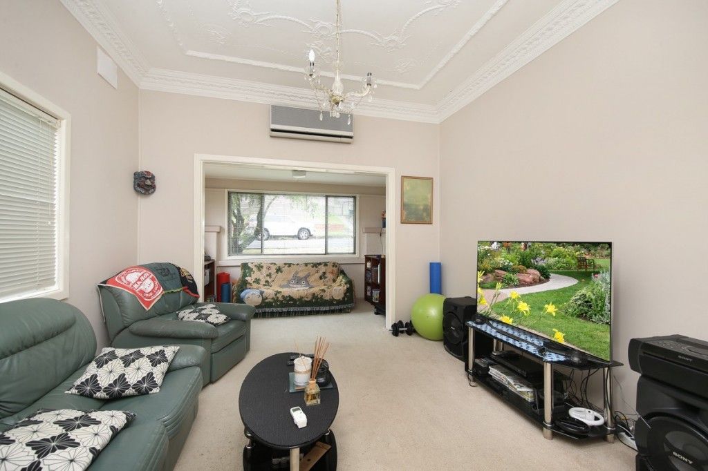 86 Date Street, Adamstown NSW 2289, Image 2