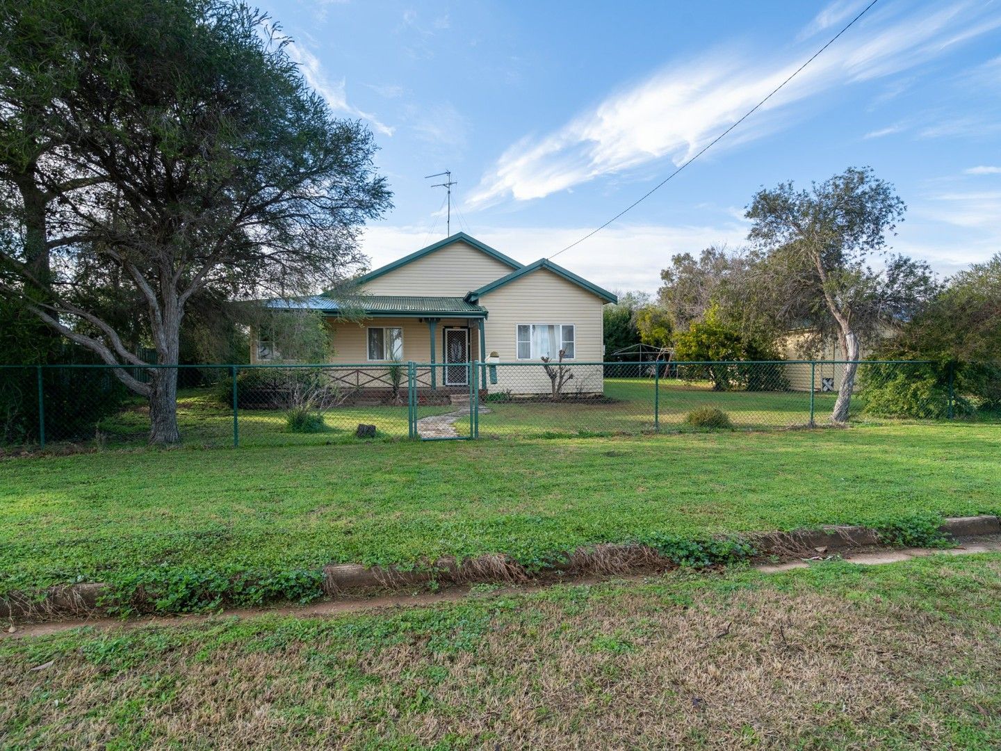 125 Fifth Avenue South, Narromine Property History & Address Research Domain