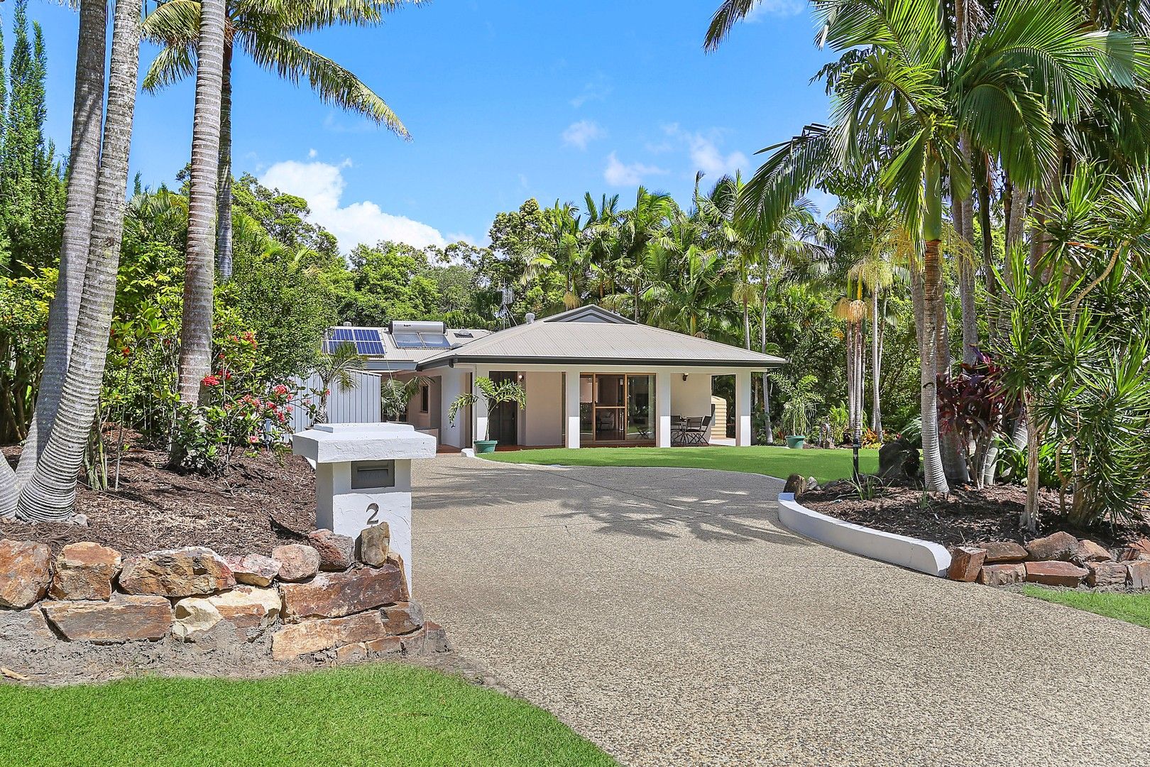 3 bedrooms House in 2 Casuarina Court NOOSAVILLE QLD, 4566