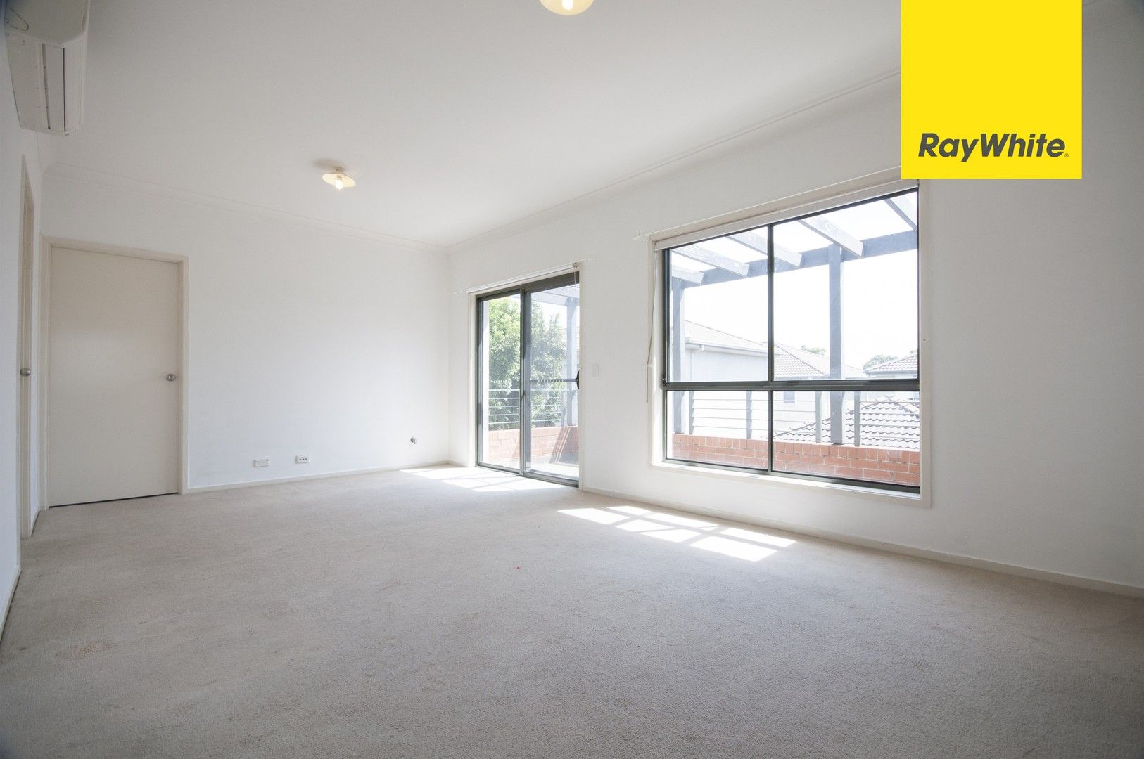 2 bedrooms House in 4 Olive Way AUBURN NSW, 2144