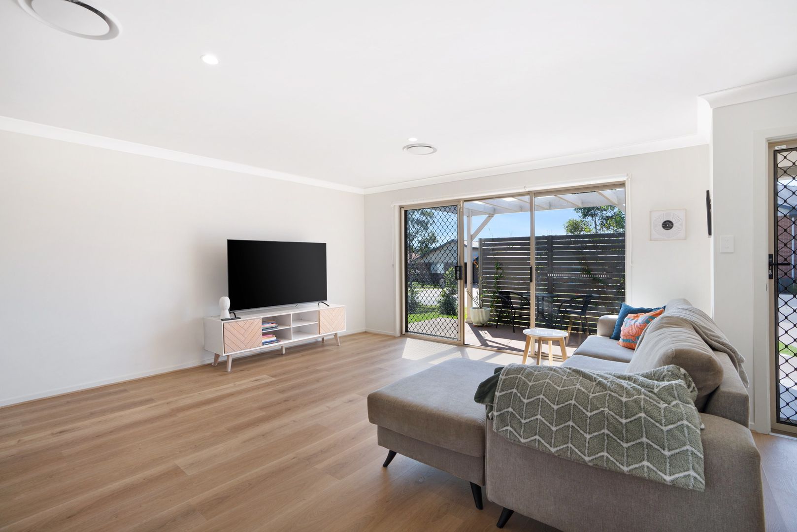 19 Violet Road, Hamlyn Terrace NSW 2259, Image 2