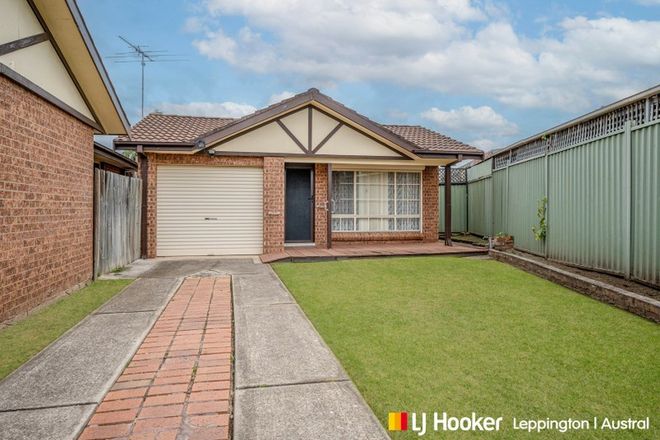 Picture of 2/12 Oswald Crescent, ROSEMEADOW NSW 2560