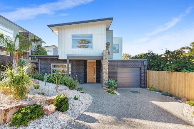 Picture of 4/9-11 Montague Street, HIGHTON VIC 3216