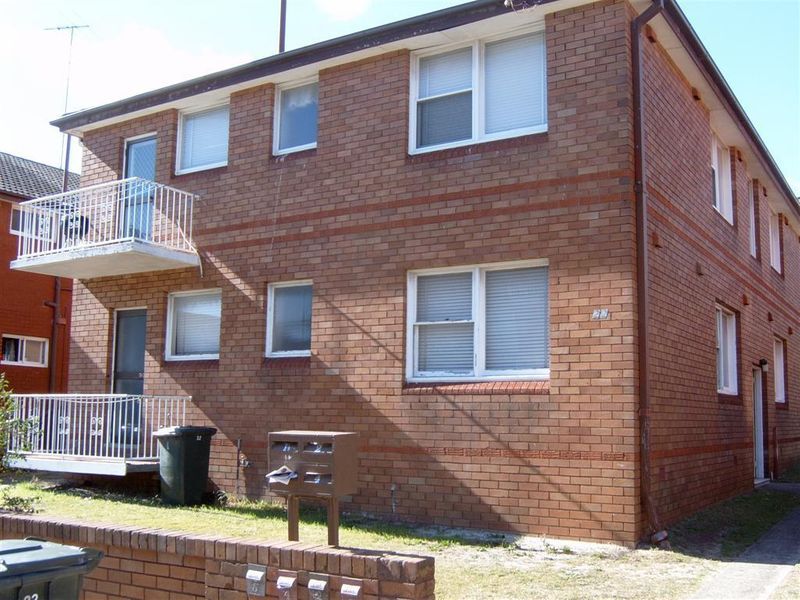 2 bedrooms Apartment / Unit / Flat in 4/22 Brittain Crescent HILLSDALE NSW, 2036
