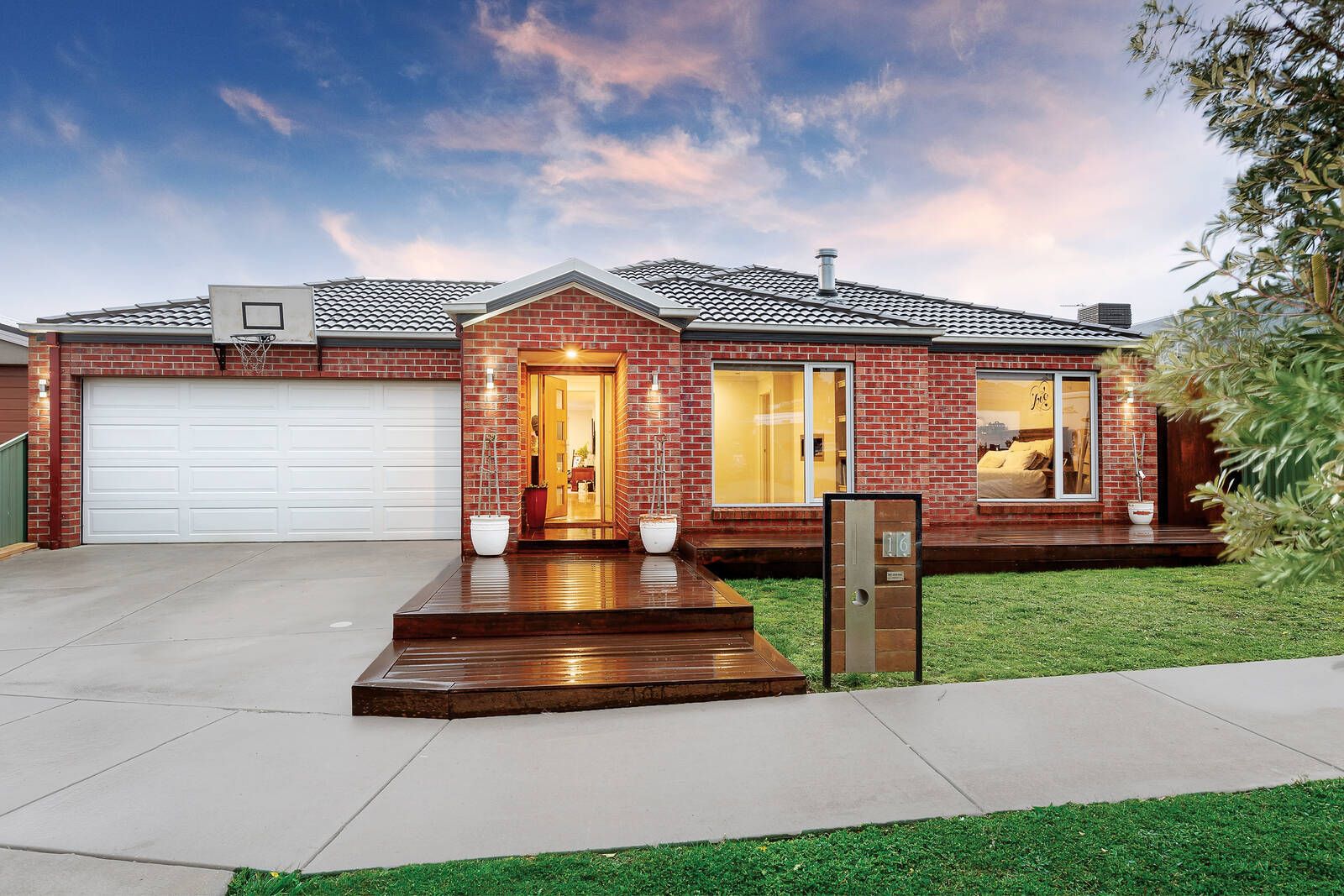 16 Caviar Court, Miners Rest VIC 3352, Image 0