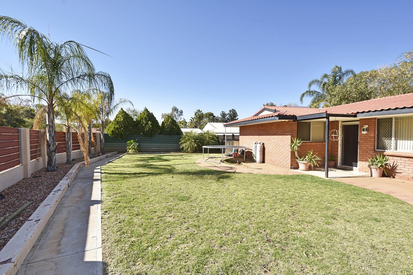 136 Dixon Road, Braitling NT 0870, Image 0