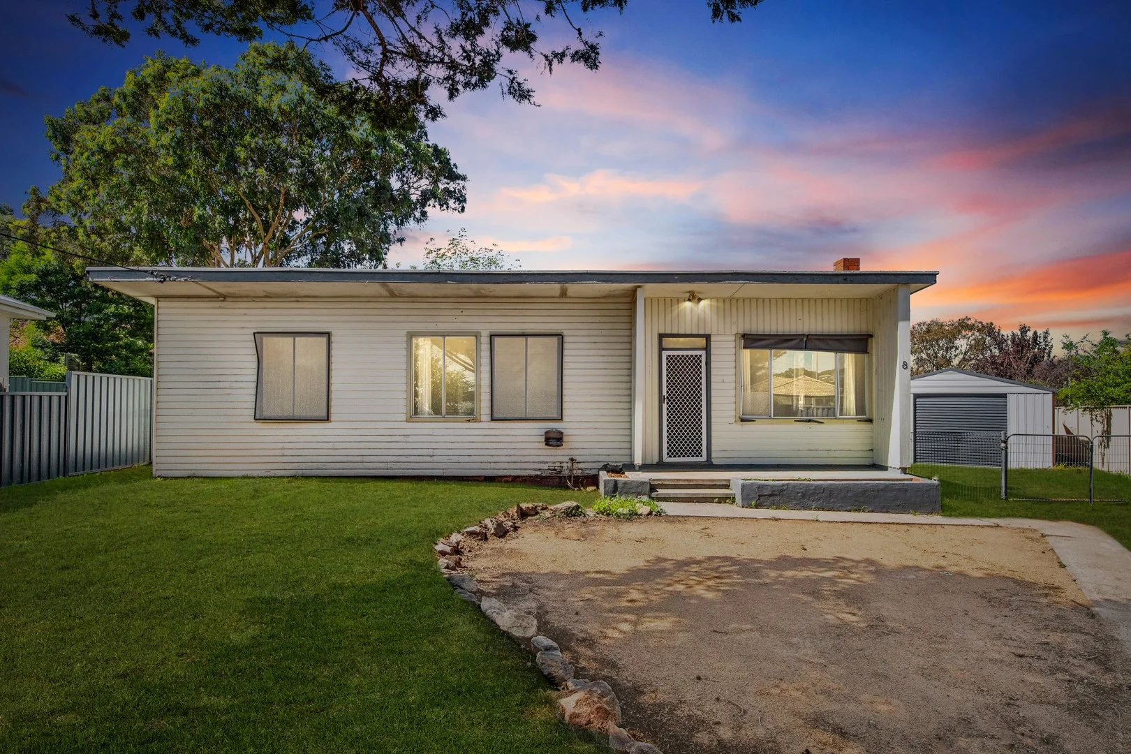 8 Kurrajong Street, Karabar NSW 2620