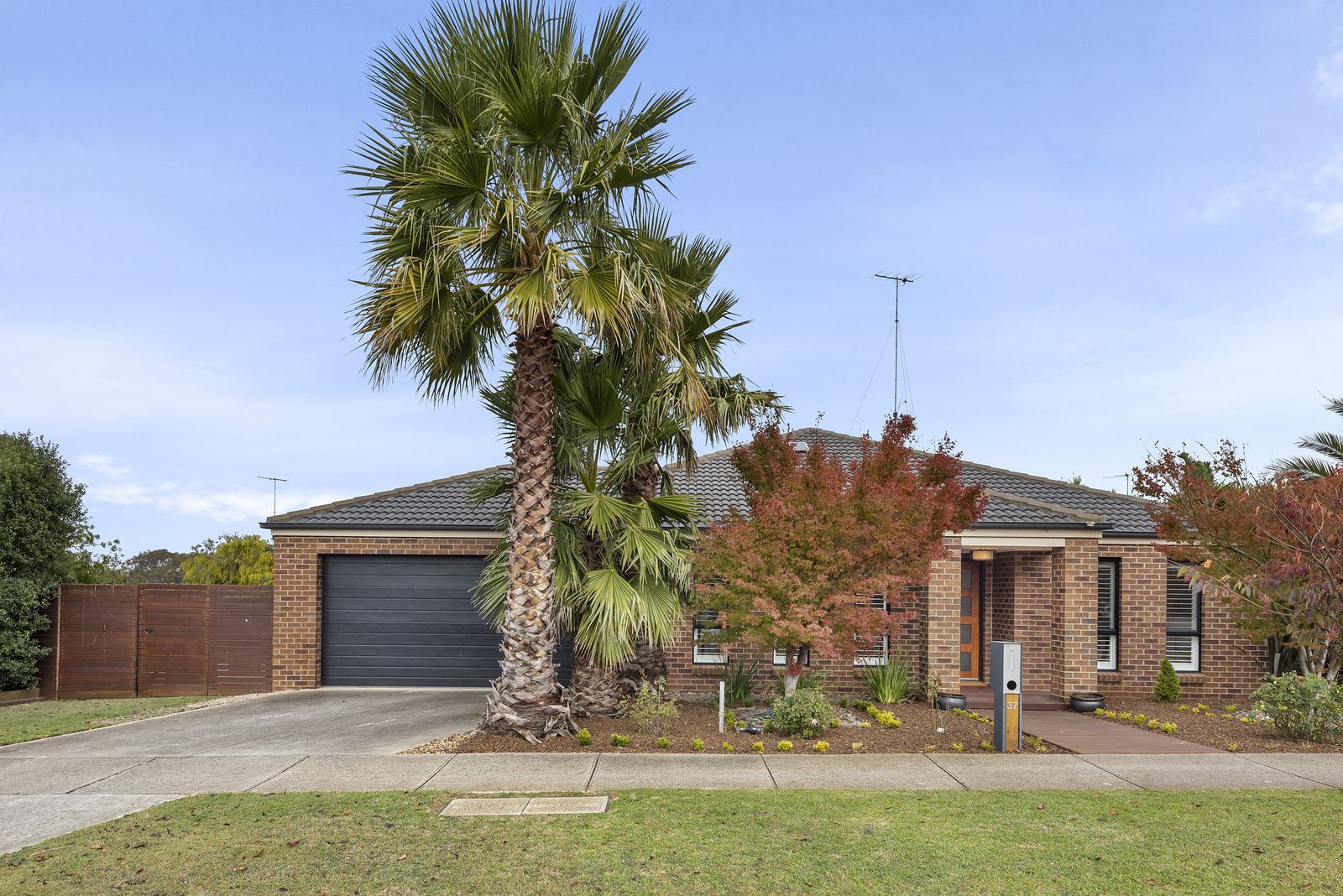 37 MOREILLON BOULEVARDE, Bannockburn VIC 3331, Image 0