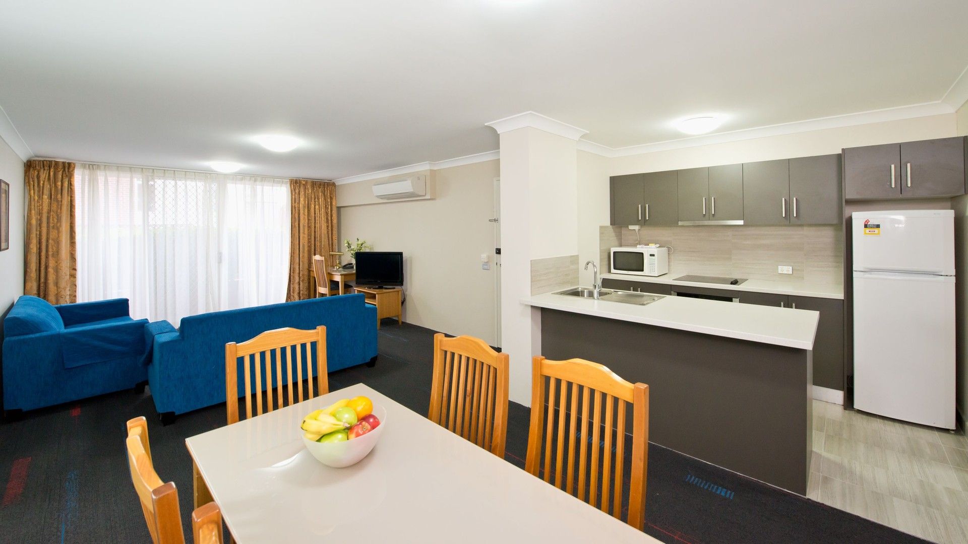 2 bedrooms Apartment / Unit / Flat in 8 Hope Street ROSEHILL NSW, 2142