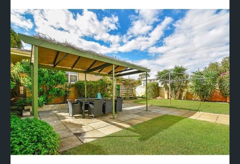 4 bedrooms House in 26 Kenilworth MAYLANDS WA, 6051